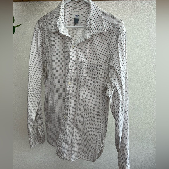 Men’s button down - Picture 2 of 3